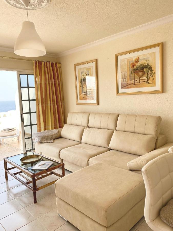 Ocean Pearl: Luxury Beachside Villa with Sea View in Los Gigantes Acantilado de los Gigantes Exterior photo